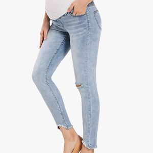 NWOT Stretchy Comfy Maternity Skinny Jeans SM